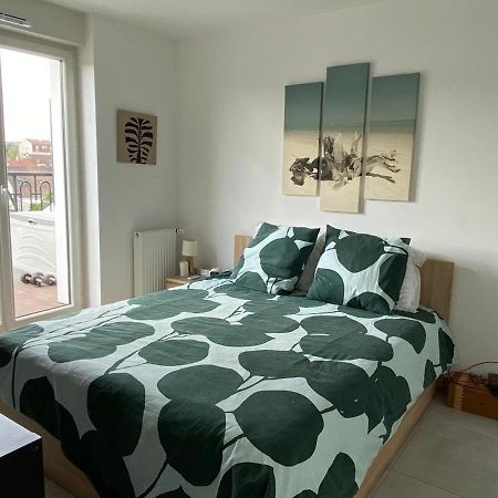 35M2 Neuf, Plein Sud, Dernier Etage Avec Terrasse Apartment Noisy-le-Grand ภายนอก รูปภาพ